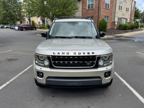 Used 2014 Land Rover LR4 HSE LUX AWD/4WD image 2