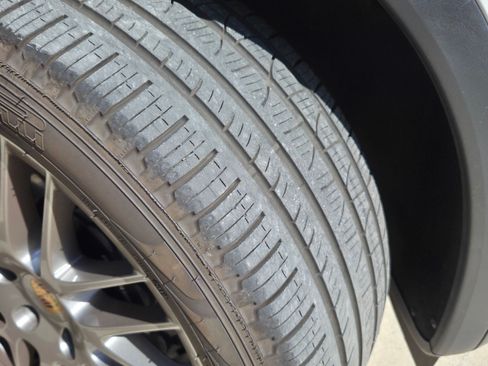 Used 2014 Porsche Cayenne image 28