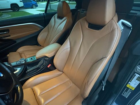 Used 2018 BMW 430i Convertible RWD image 18