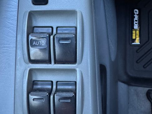 Used 2006 Toyota Tacoma 4x4 Double Cab image 17