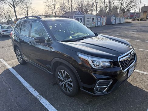Used 2019 Subaru Forester Limited w/ Popular Package #3 image 2