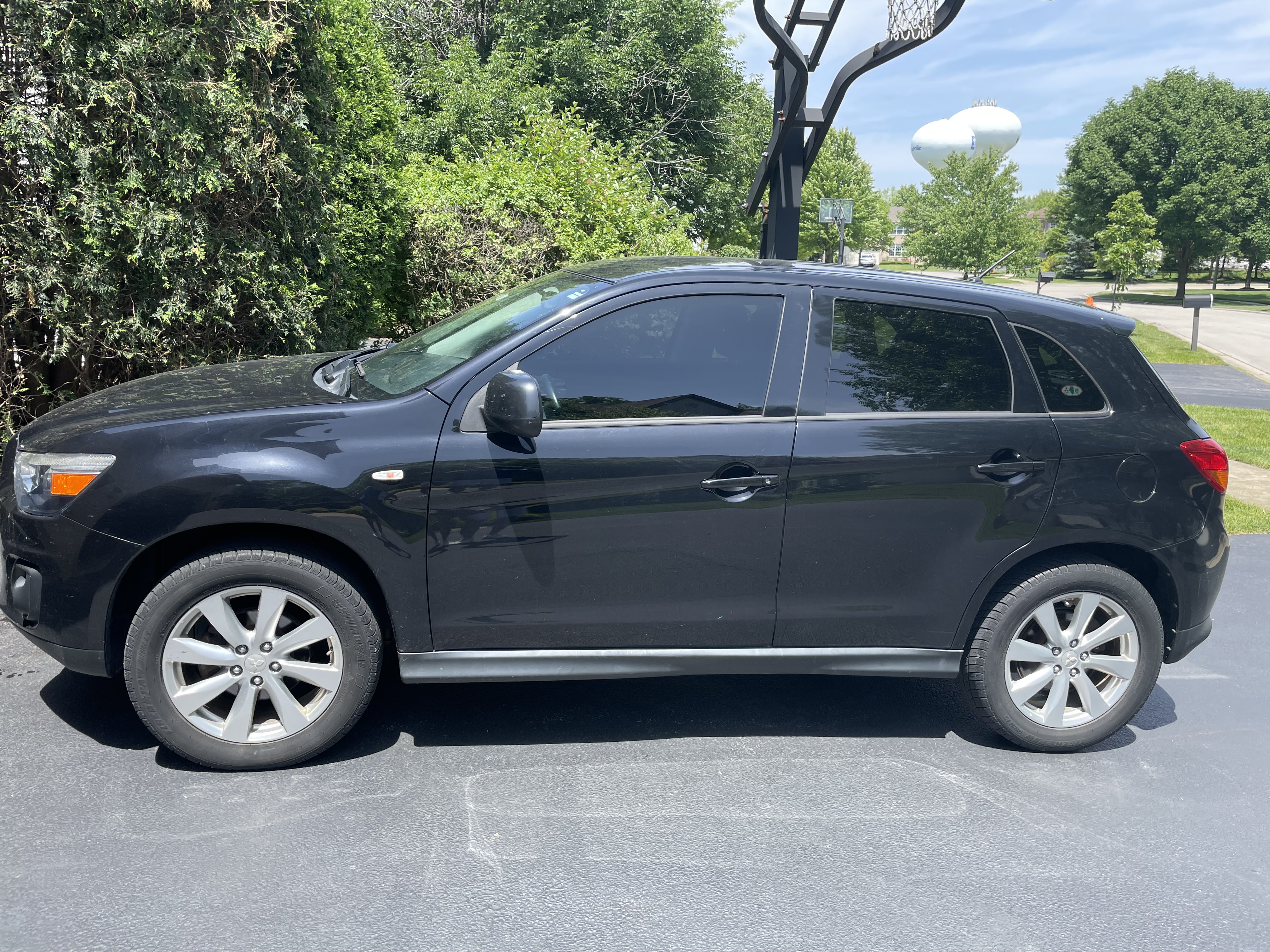 Used 2015 Mitsubishi Outlander Sport ES FWD image 1