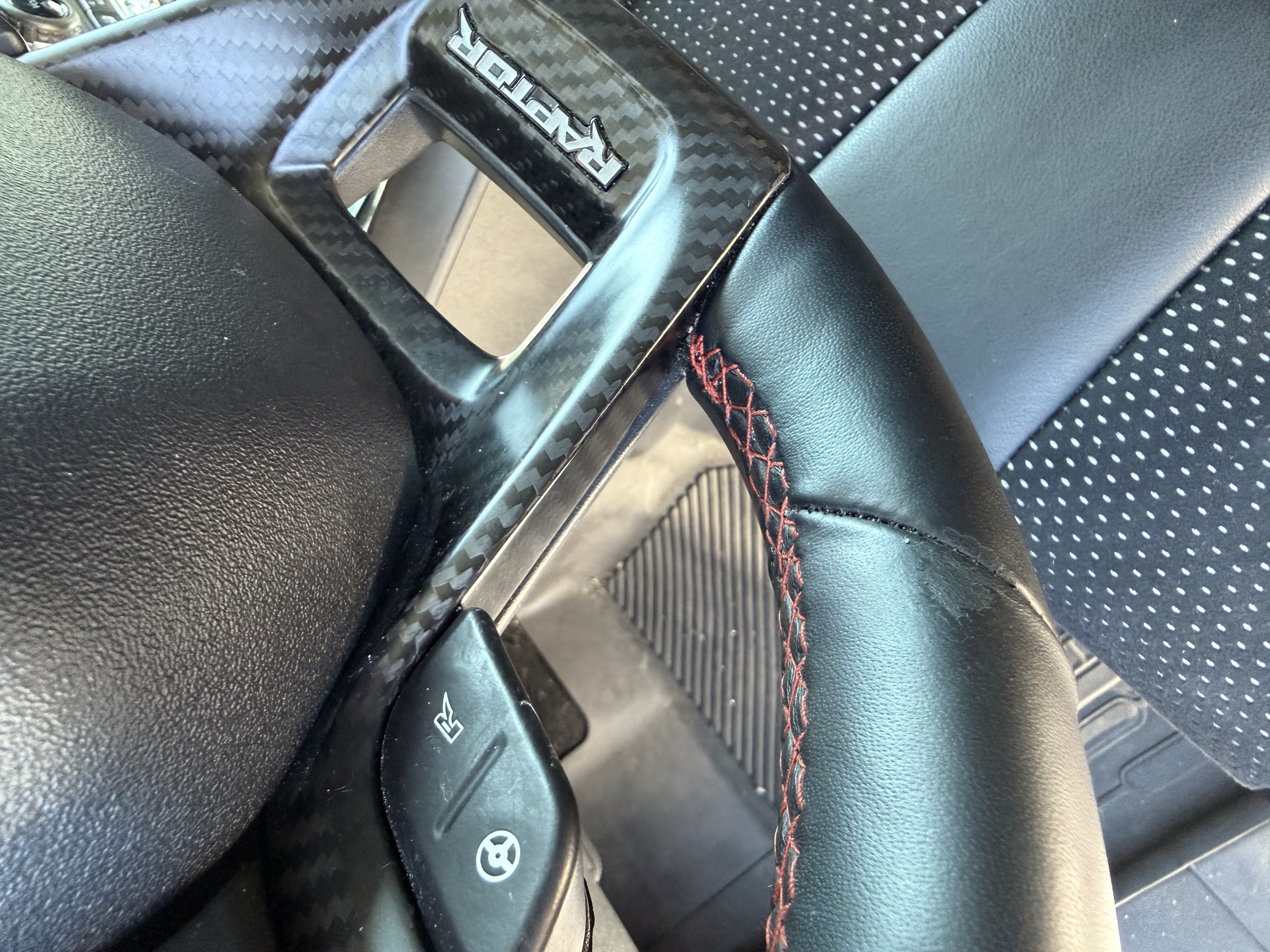Used 2025 Ford Bronco Raptor AWD/4WD image 14