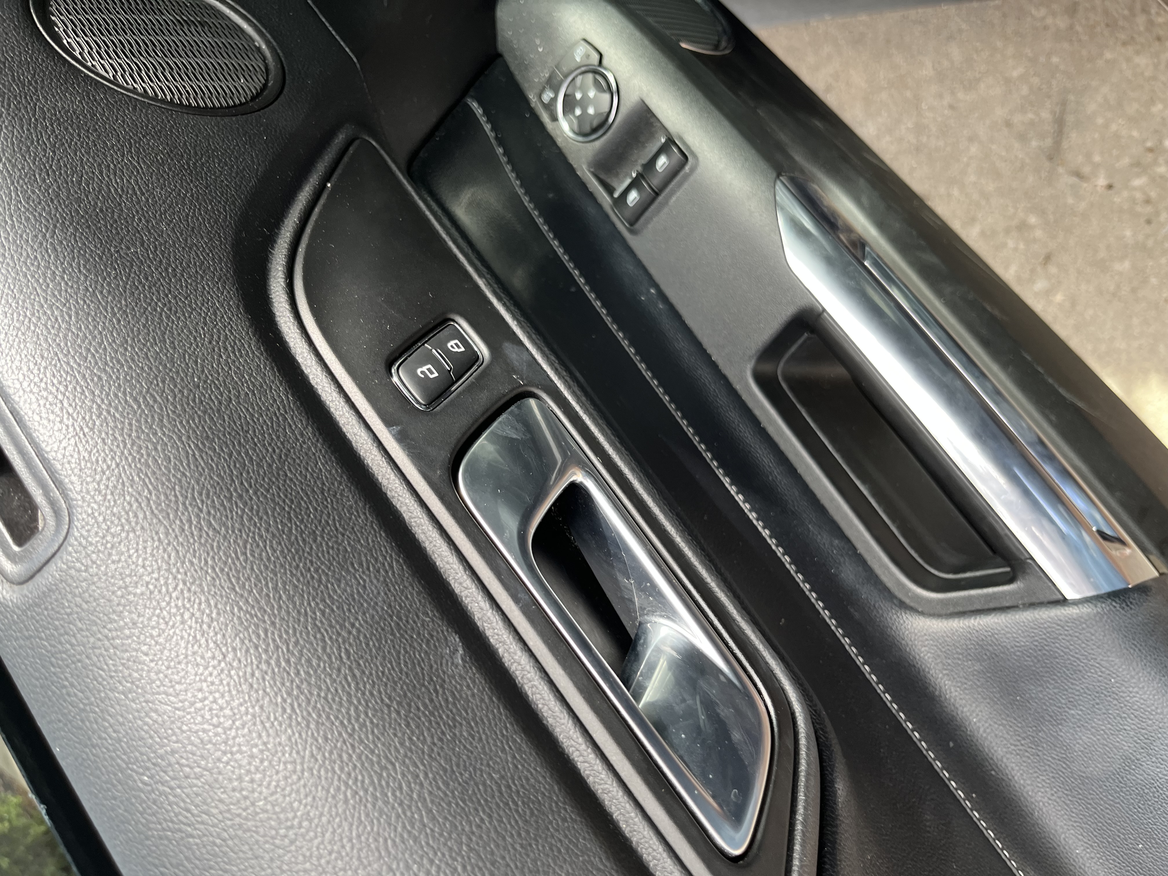 Used 2020 Ford Mustang GT Premium RWD image 10
