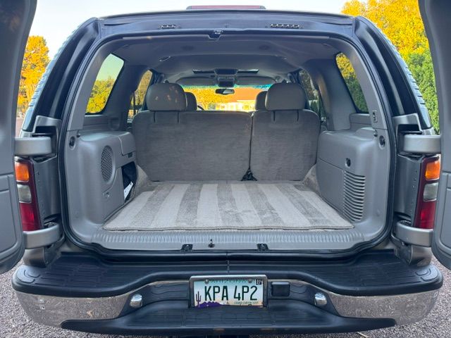 Used 2000 GMC Yukon SLT w/ SLT Marketing Opt Pkg AWD/4WD image 15