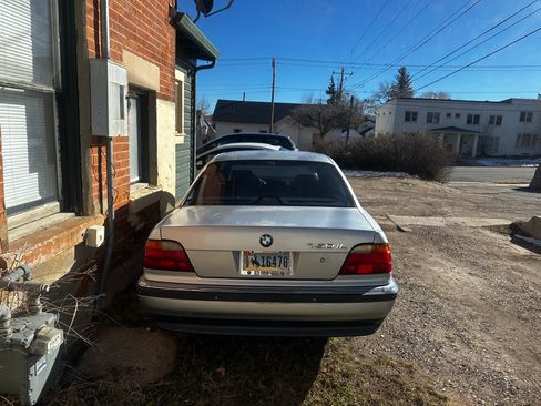 Used 1998 BMW 750iL 750iL Sedan 4D image 6