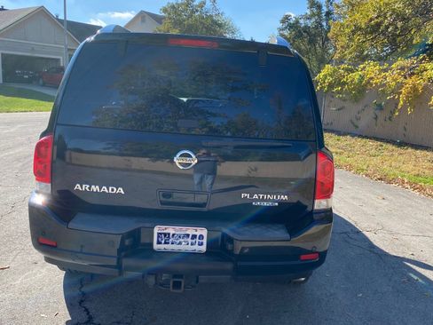 Used 2011 Nissan Armada Platinum w/ 2nd Row Captain Seat Pkg image 8