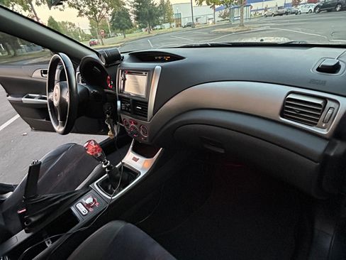 Used 2010 Subaru Impreza WRX STI image 14