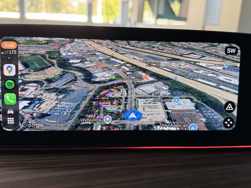 Used 2018 BMW 530e image 15