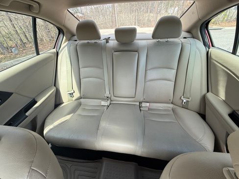 Used 2015 Honda Accord EX-L image 12