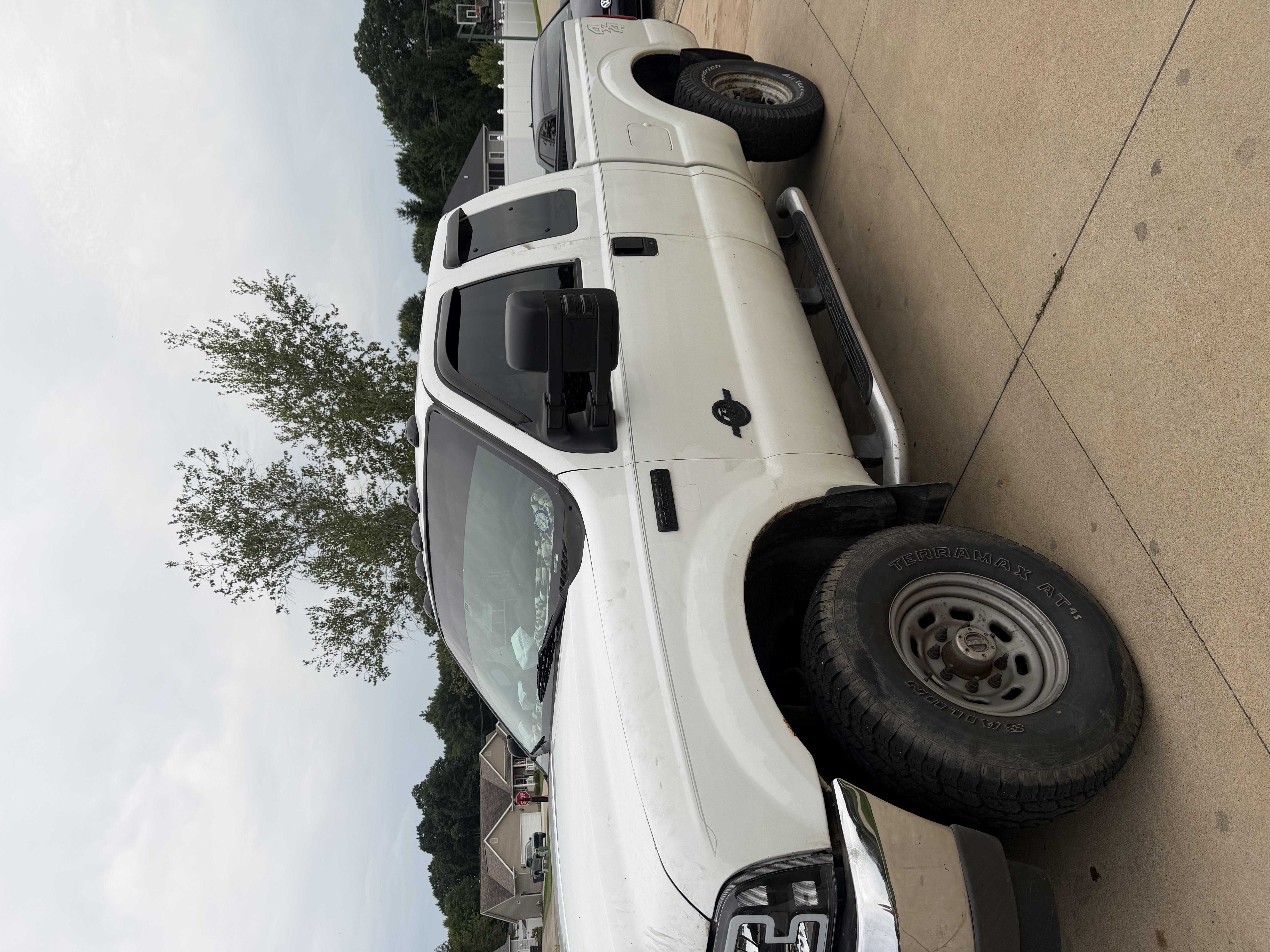 Used 2002 Ford F250 4x4 SuperCab Super Duty image 2