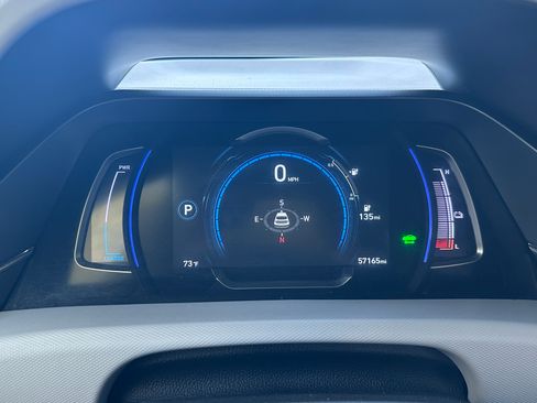 Used 2020 Hyundai Ioniq Limited image 16