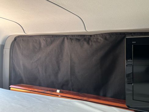 Used 2016 Mercedes-Benz Sprinter 2500 image 17