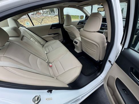 Used 2013 Honda Accord EX-L image 11