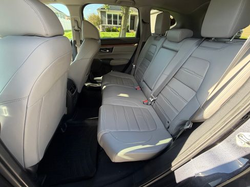 Used 2017 Honda CR-V Touring image 17