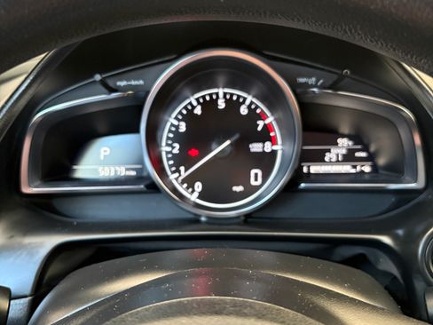 Used 2019 MAZDA CX-3 Sport w/ Sport I-ACTIVSENSE Package FWD image 10