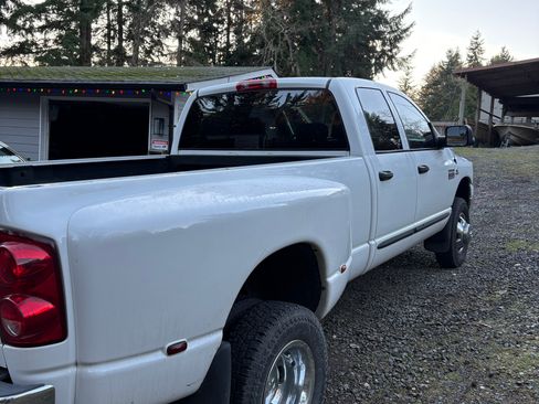 Used 2007 Dodge Ram 3500 Truck SLT w/ Quad Cab Big Horn Value Group image 5