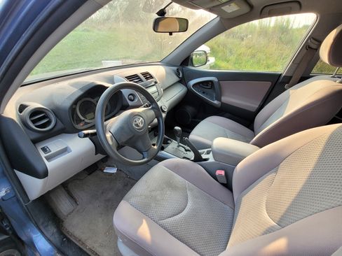 Used 2006 Toyota RAV4 4WD V6 image 6