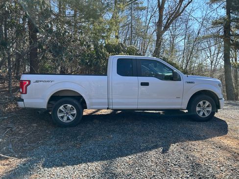 Used 2015 Ford F150 XL w/ Equipment Group 101A Mid image 1
