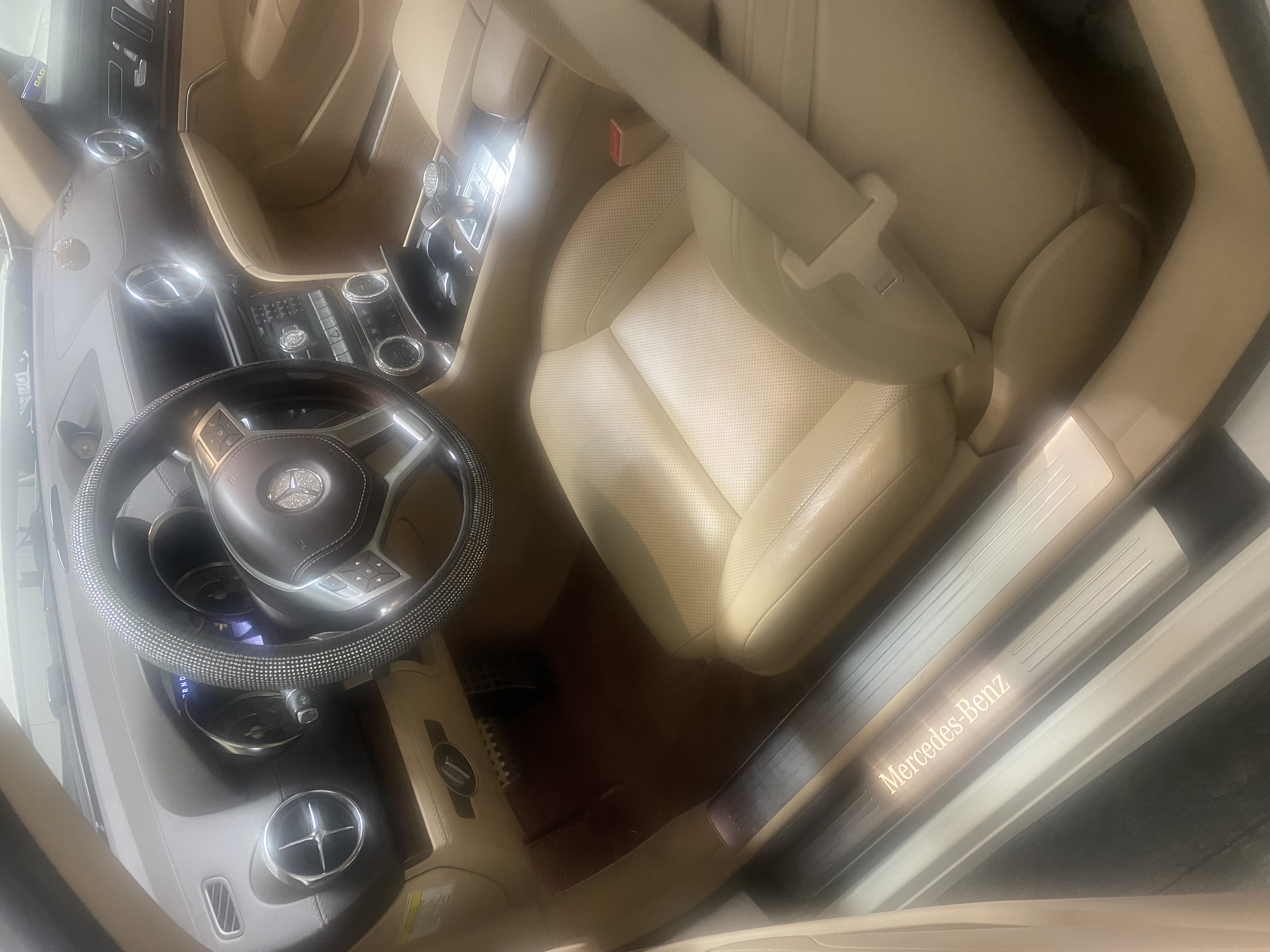 Used 2013 Mercedes-Benz SL 550 image 11
