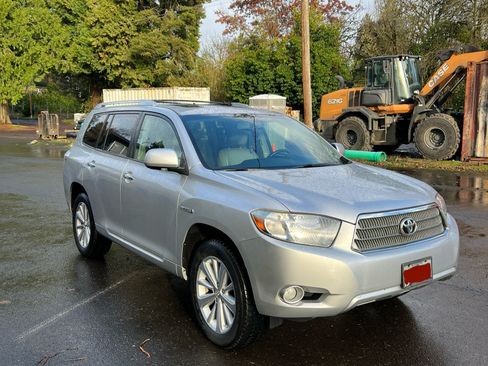 Used 2009 Toyota Highlander Limited image 2