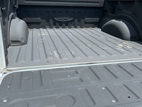 Used 2016 Ford F150 XLT w/ Equipment Group 302A Luxury AWD/4WD image 16