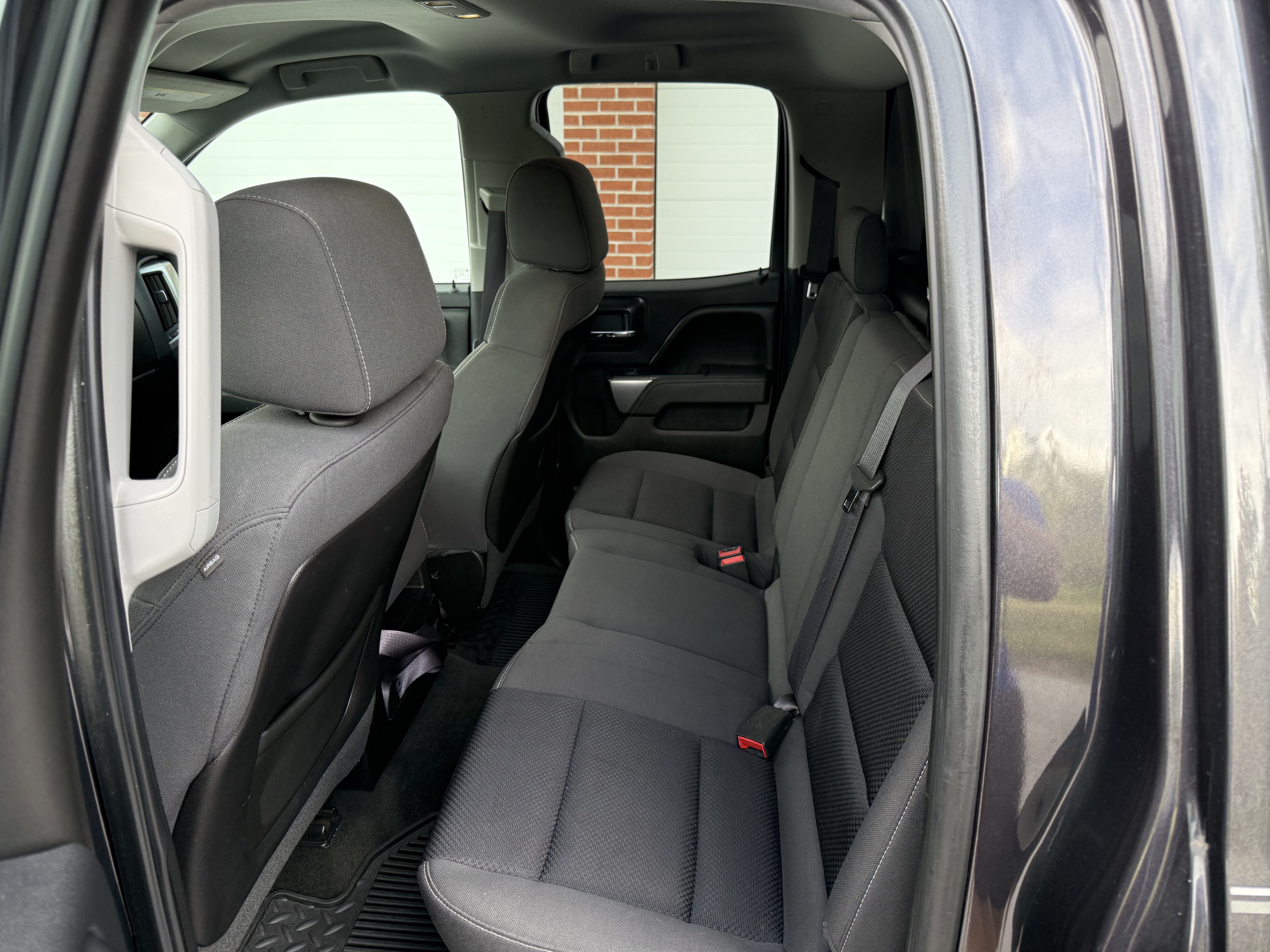 Used 2015 Chevrolet Silverado 1500 LT RWD image 11