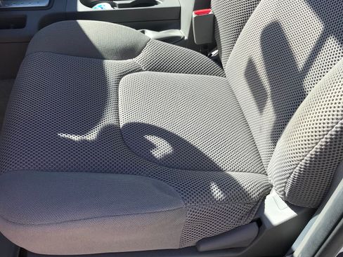 Used 2016 Nissan Frontier SV w/ SV Value Truck Package image 13