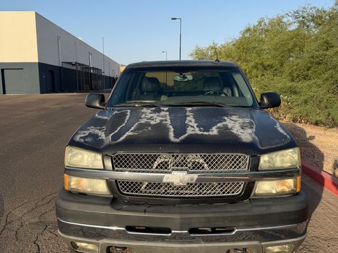 Used 2003 Chevrolet Silverado 2500 LT w/ Skid Plate Package AWD/4WD image 8