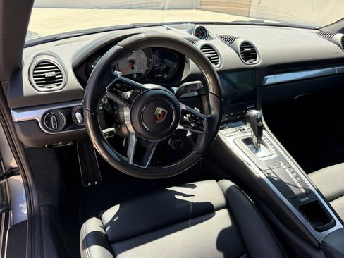 Used 2025 Porsche 718 Cayman S RWD image 23