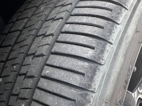 Used 2018 Volkswagen Tiguan SEL Premium w/ R-Line Package image 5