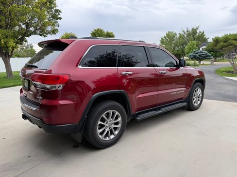 Used 2014 Jeep Grand Cherokee Limited w/ Trailer Tow Group IV AWD/4WD image 6