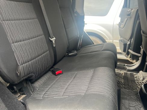 Used 2011 Jeep Wrangler Unlimited Sport image 10