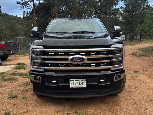 Used 2024 Ford F350 Platinum w/ FX4 Off-Road Package AWD/4WD image 8