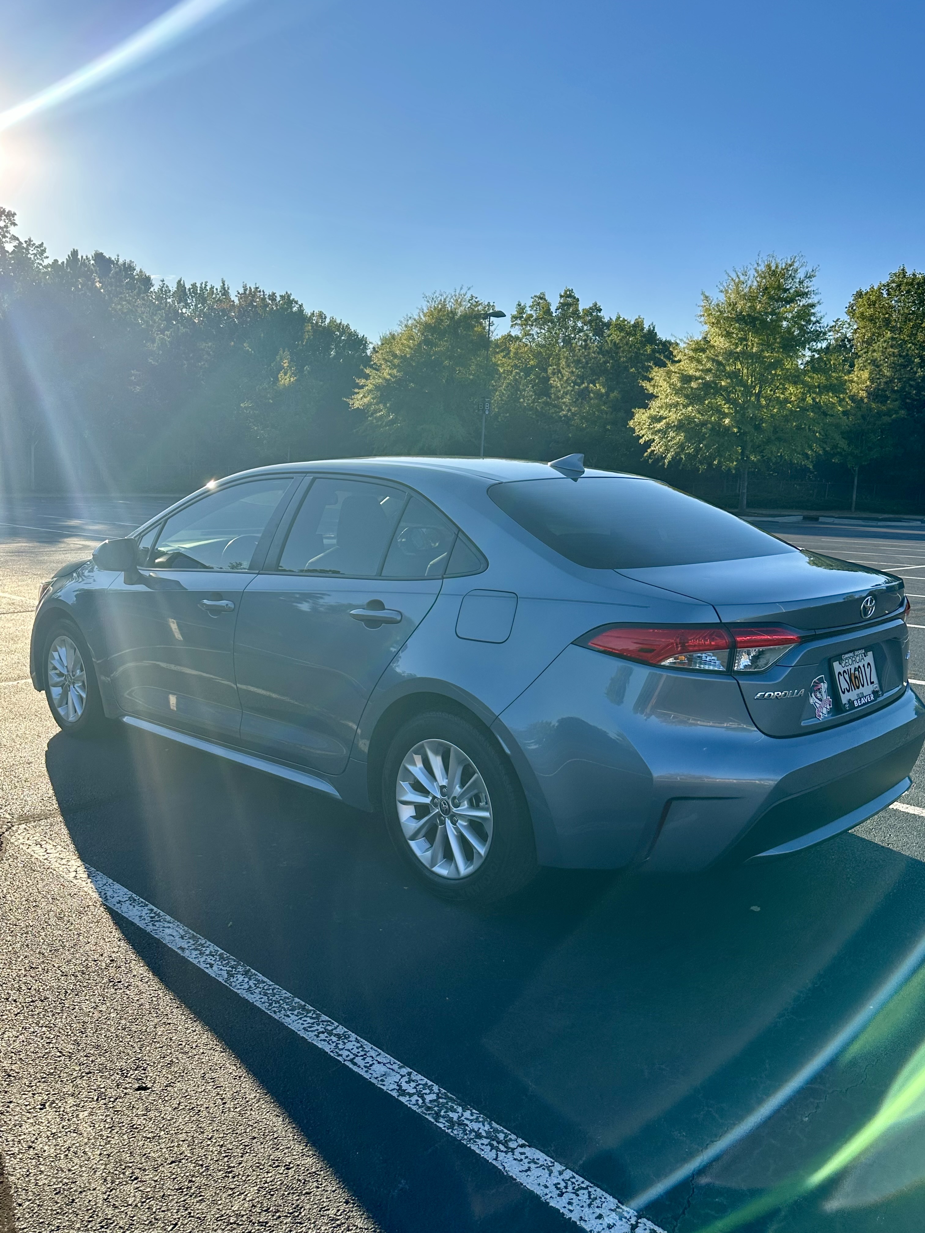 Used 2022 Toyota Corolla LE w/ LE Convenience Package FWD image 6