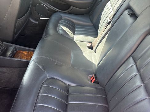 Used 1998 Jaguar XJ8 image 11