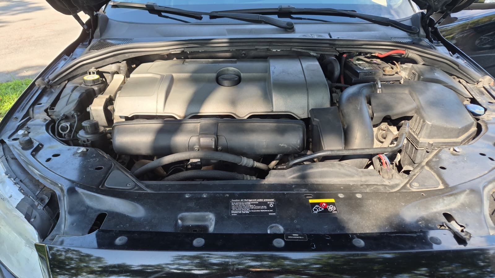 Used 2008 Volvo V70 FWD image 24