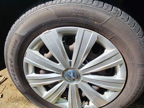 Used 2014 Volkswagen Jetta S image 6