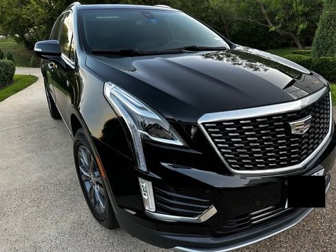 Used 2020 Cadillac XT5 Premium Luxury image 1