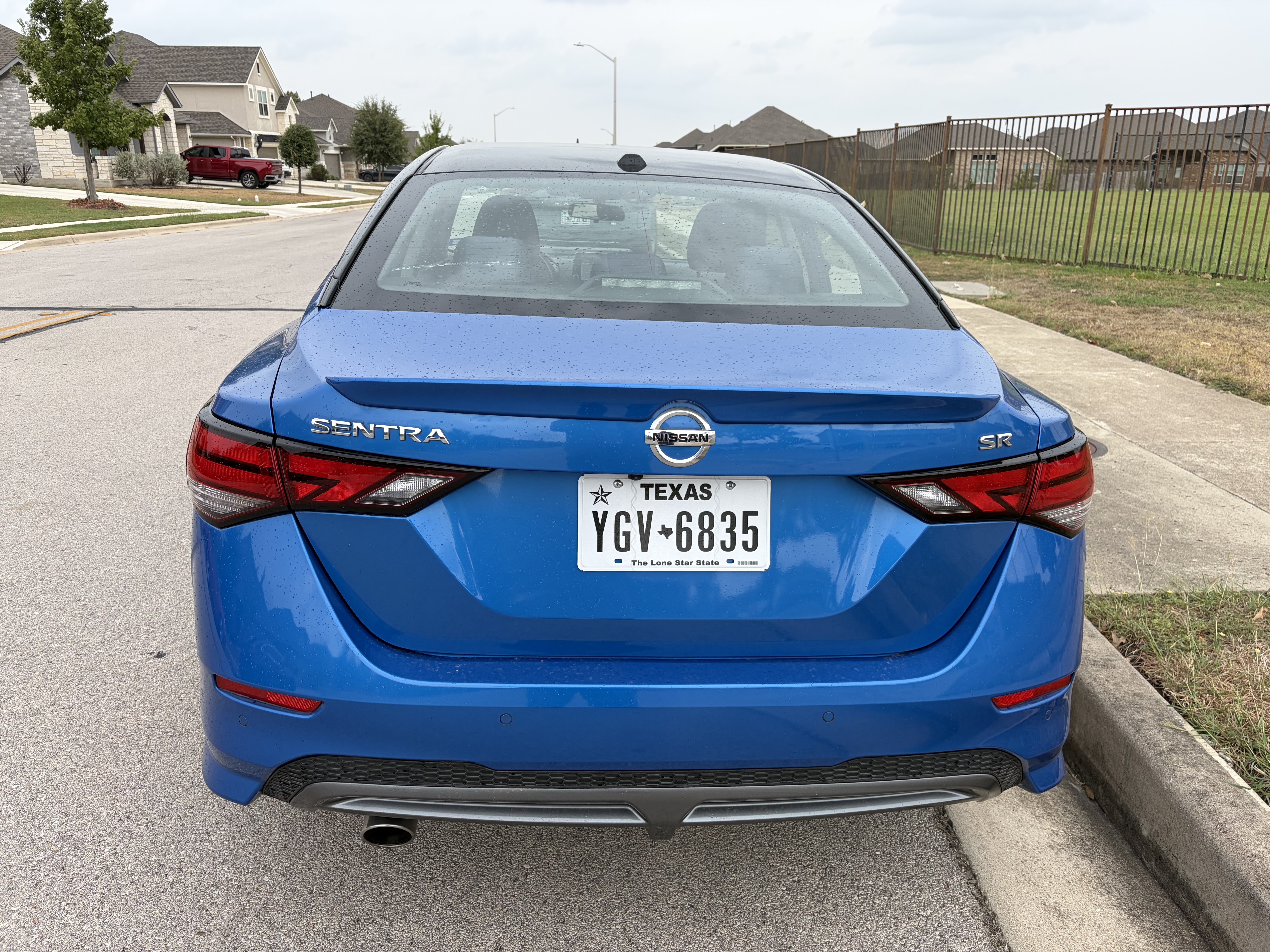 Used 2023 Nissan Sentra SR w/ Trunk Package FWD image 14
