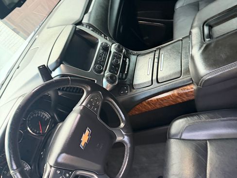 Used 2015 Chevrolet Tahoe LTZ RWD image 15