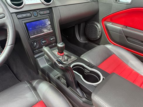 Used 2008 Ford Mustang Shelby GT500 image 17