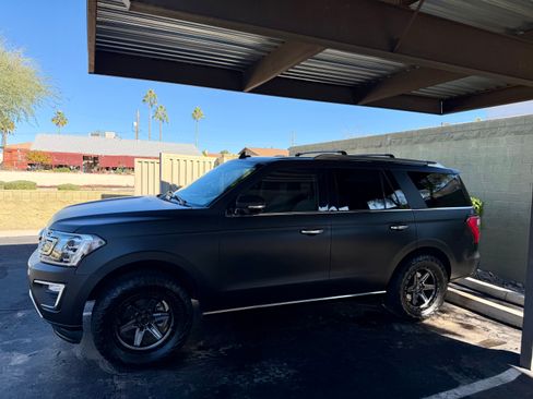 Used 2018 Ford Expedition Platinum image 6