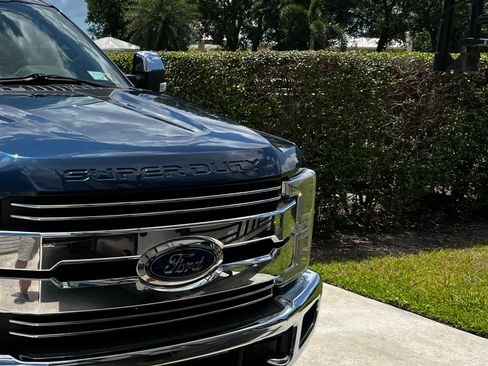 Used 2017 Ford F350 Lariat w/ Chrome Package image 1