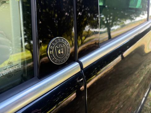 Used 2017 Volkswagen Tiguan Wolfsburg Edition image 5