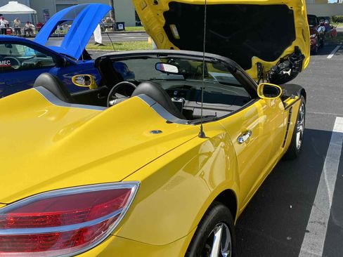Used 2008 Saturn Sky Red Line image 4