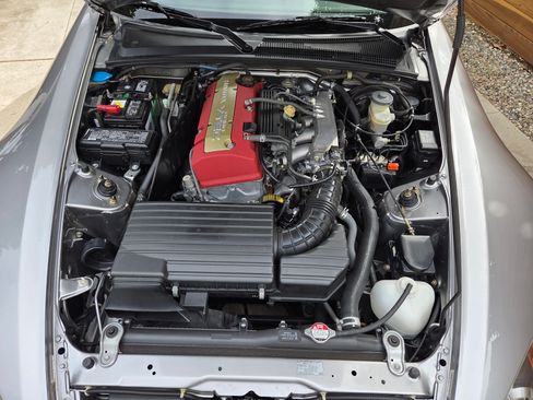 Used 2005 Honda S2000 image 28