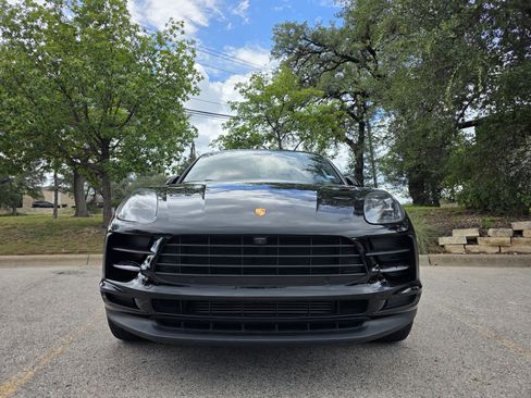 Used 2021 Porsche Macan AWD/4WD image 28