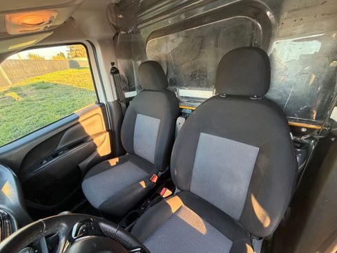 Used 2016 RAM ProMaster City Tradesman w/ Rear Back-up Camera Group image 14