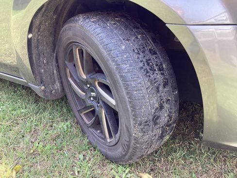 Used 2013 Dodge Avenger SE image 6